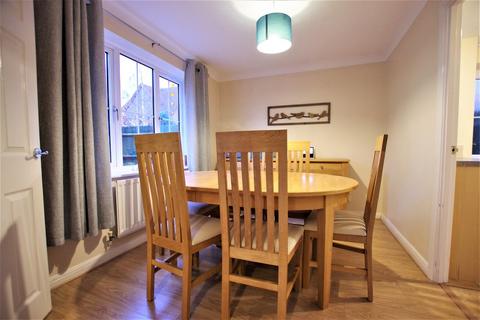 15 Overcroft, Bramshall, Uttoxeter, ST14 5NQ