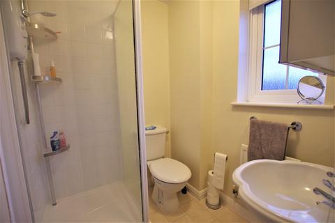 15 Overcroft, Bramshall, Uttoxeter, ST14 5NQ