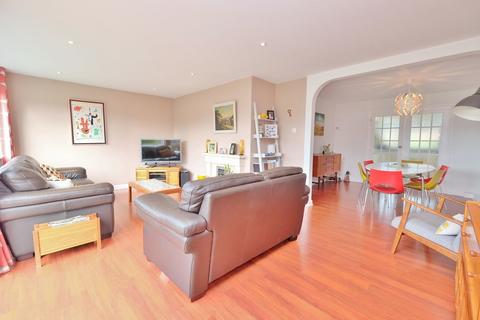 41 Waring Drive, Orpington, BR6 6DN