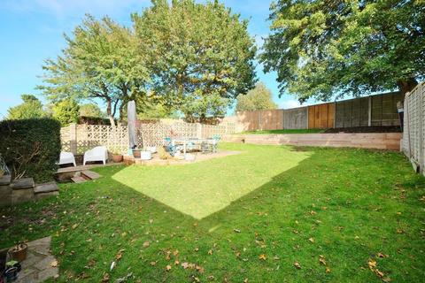 41 Waring Drive, Orpington, BR6 6DN