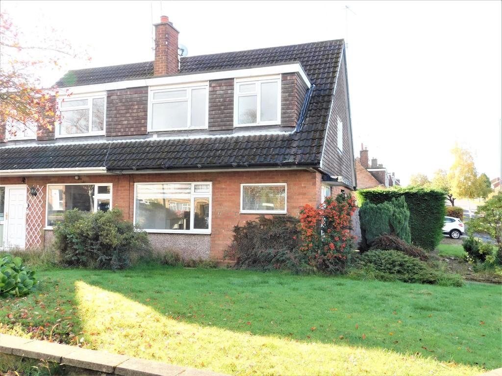 Birchover Way, Allestree, Derby 3 bed semidetached house £850 pcm (£