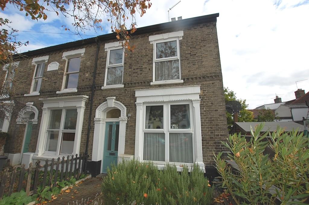 St. Philips Road, Norwich 3 bed end of terrace house £1,000 pcm (£231 pw)
