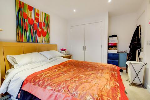 Flat 8, 3 Zenith Close, London, NW9 6FD