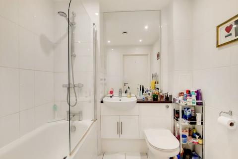 Flat 8, 3 Zenith Close, London, NW9 6FD