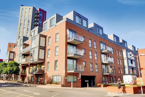 Flat 8, 3 Zenith Close, London, NW9 6FD