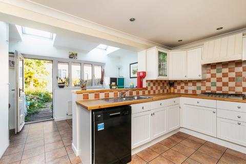 20 Blackthorn Close, South Wonston, Winchester, SO21 3BU