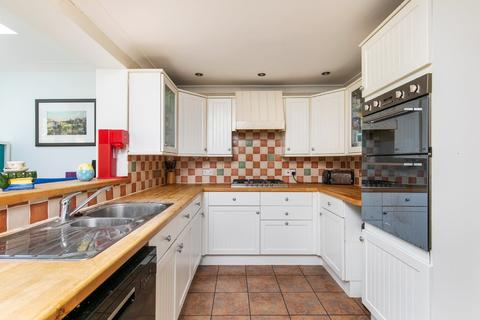 20 Blackthorn Close, South Wonston, Winchester, SO21 3BU