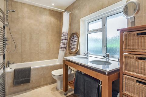 Laurel Cottage The Street, West Clandon, Guildford, GU4 7TD