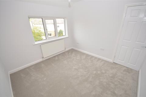 14 Hawkhill Avenue, Guiseley, Leeds, LS20 8AS