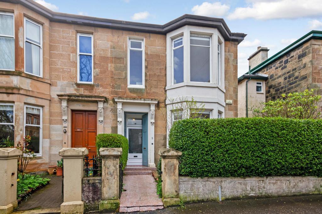 5 Fergus Drive, Botanics, Glasgow, G20 6AQ 3 bed semidetached house