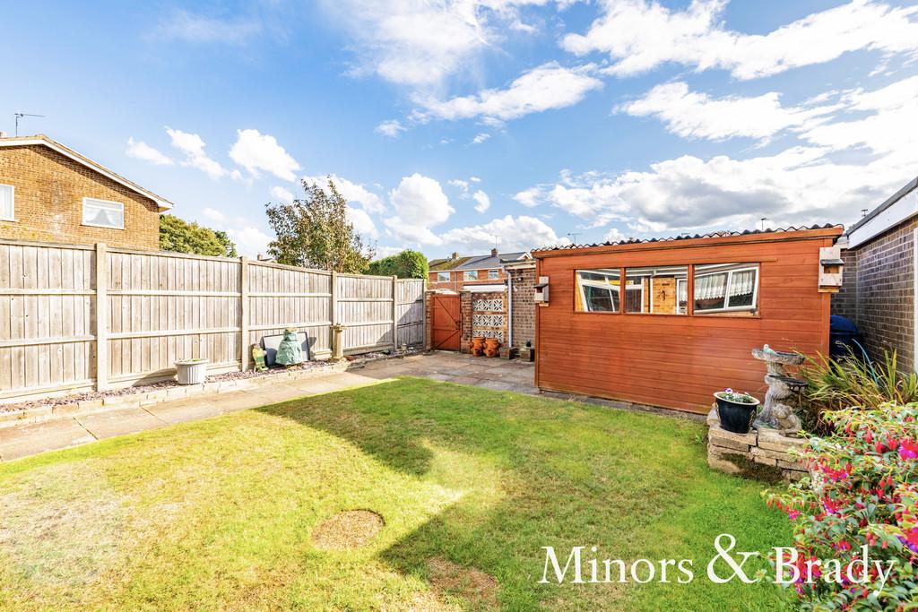 The Warren, Old Catton 3 bed semidetached house £220,000