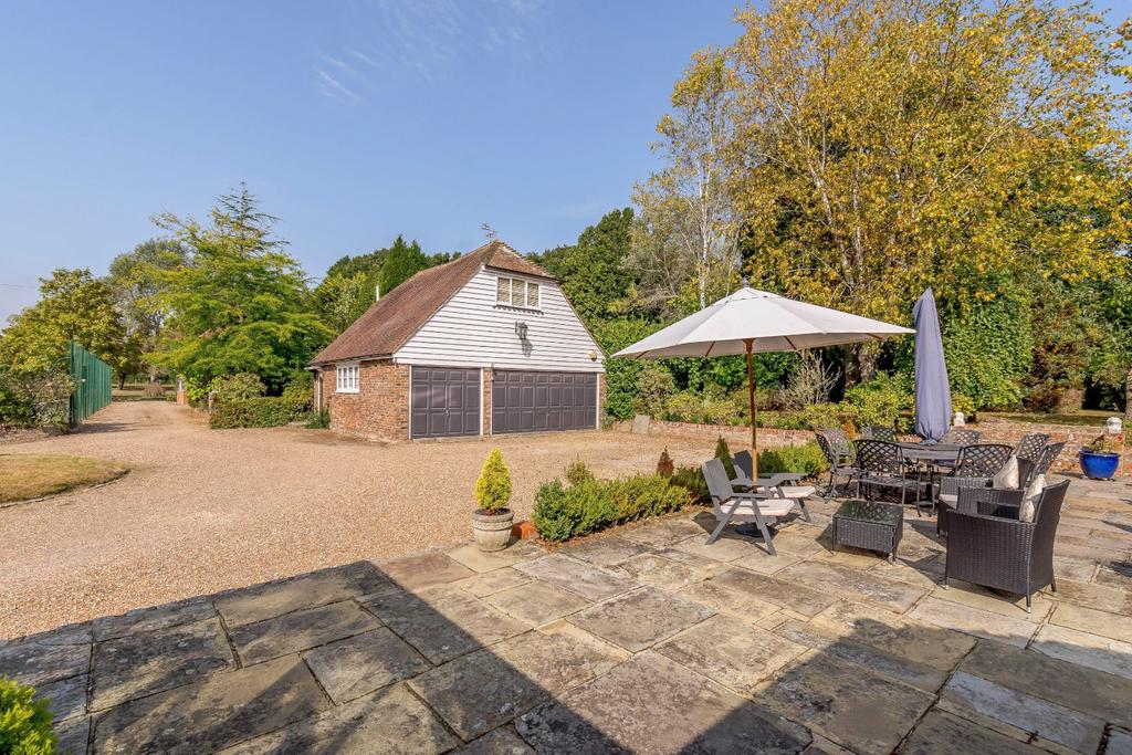 Garage and Annexe