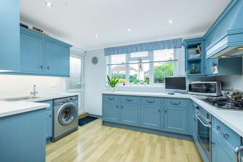 104 Brixham Road, Welling, DA16 1EJ