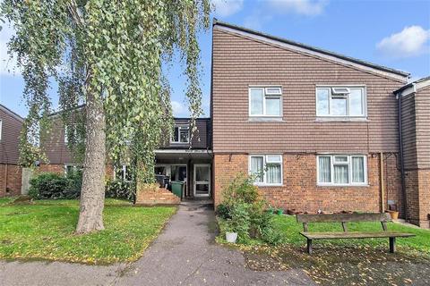 26 Farthings Close, London, E4 6JG