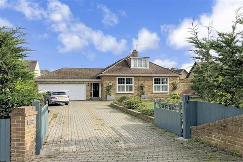 Chattenden Lodge Chattenden Lane, Chattenden, Rochester, ME3 8LF
