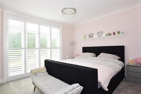 Chattenden Lodge Chattenden Lane, Chattenden, Rochester, ME3 8LF