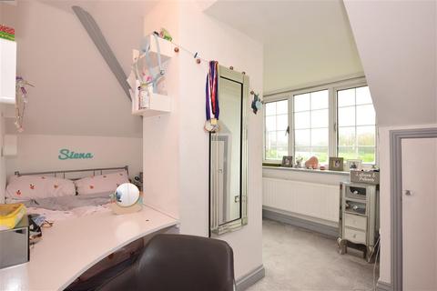 Chattenden Lodge Chattenden Lane, Chattenden, Rochester, ME3 8LF