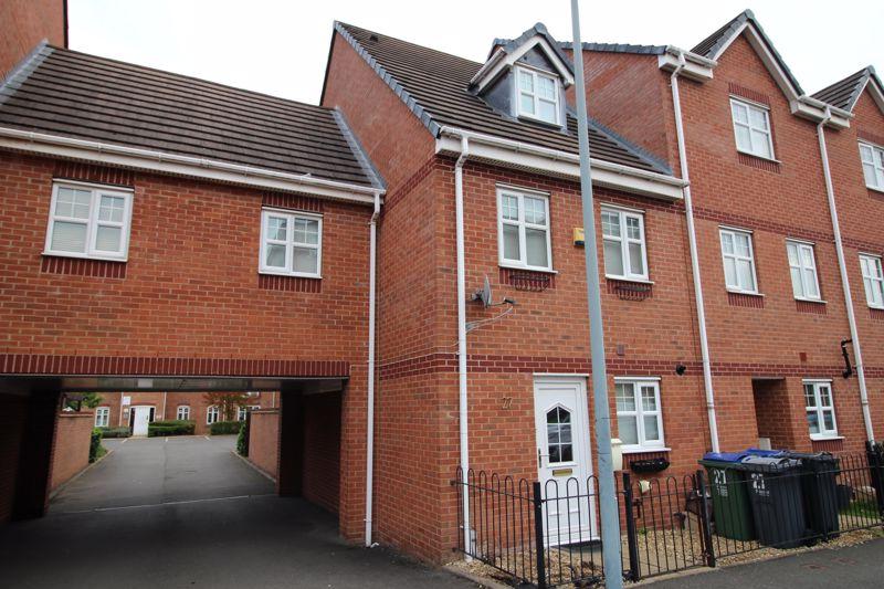 Thunderbolt Way, Tipton 4 bed townhouse £185,000