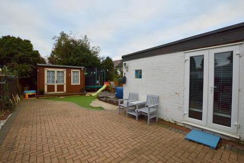 57 Green Lane, Luton, LU2 8AT