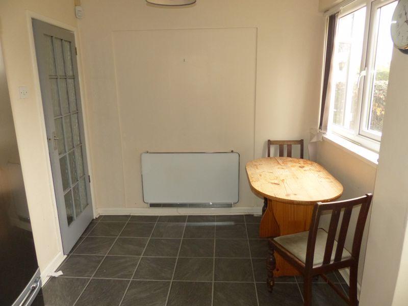 Kitchen dining