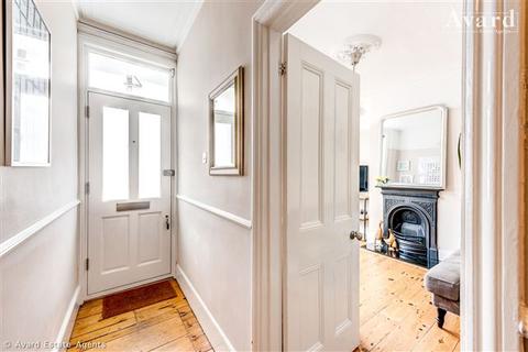4 Ashdown Road, Brighton, BN2 3FS