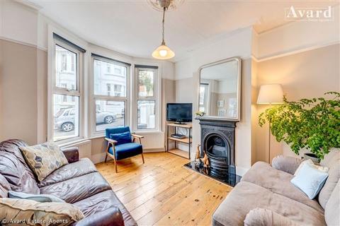 4 Ashdown Road, Brighton, BN2 3FS