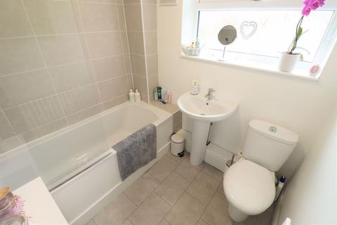 22 Calveley Close, Prenton, CH43 2NE