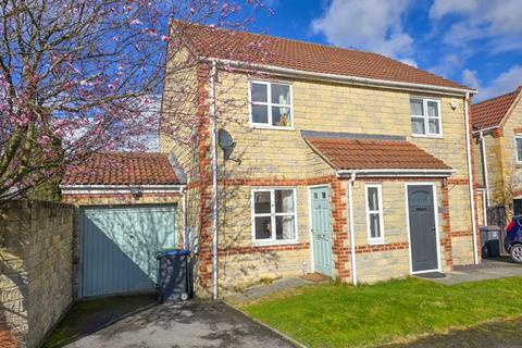 2 bedroom semi-detached house to rent, Oakwell Court, Hamsterley Colliery
