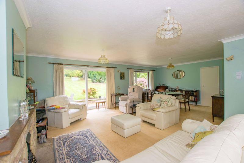 Yew Tree Lane, Rotherfield 2 bed detached house £750,000