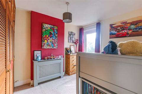 2a, Clifton Cottages Oxted Road, Godstone, RH9 8BP