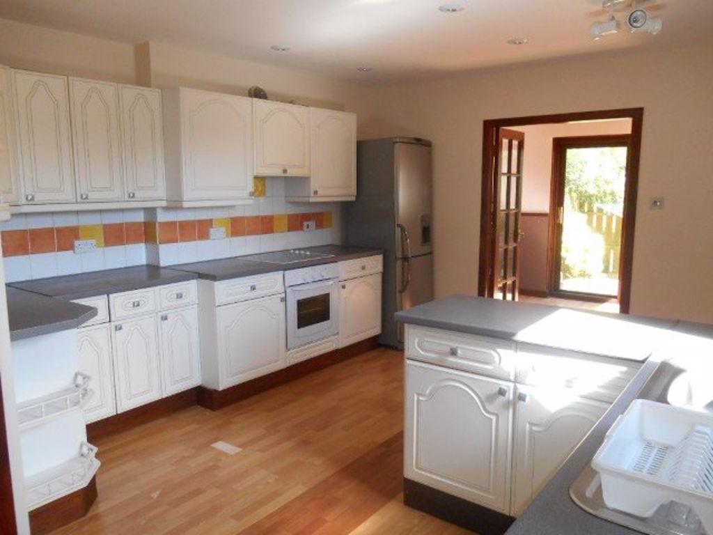 Winram Place, St. Andrews, Fife 3 bed semidetached house £1,200 pcm