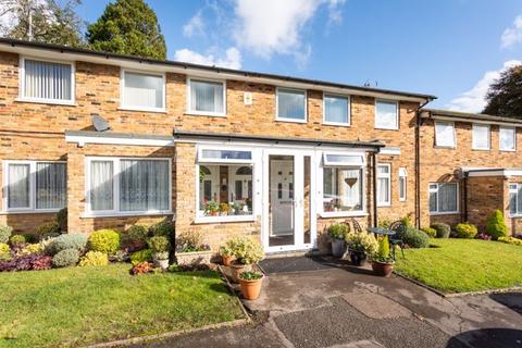 8 Albany Gate, Chesham, HP5 2HE