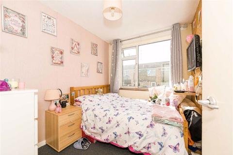 30 Watersedge, Epsom, KT19 9QA