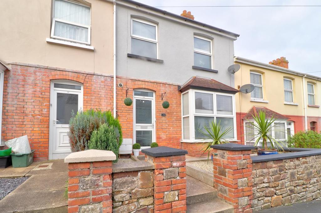 Royston Road, Bideford 4 bed house £225,000