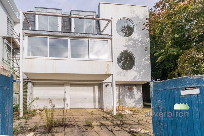 Shore Road, Poole 4 bed detached house £1,395,000