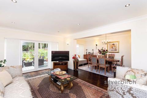 66 Compton Avenue, Poole, BH14 8PY