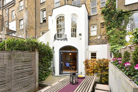20 Ainger Road, London, NW3 3AS
