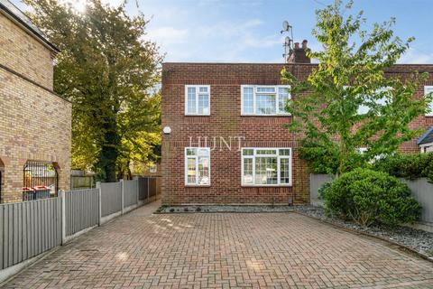 76 Westbury Lane, Buckhurst Hill, IG9 5PW