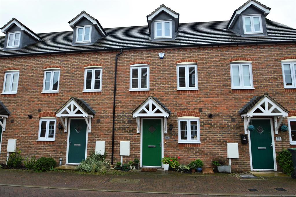 Brampton Field, Ditton 3 bed terraced house £325,000