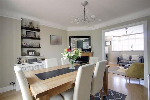 9 Oakdene Road, Hemel Hempstead, HP3 9TS