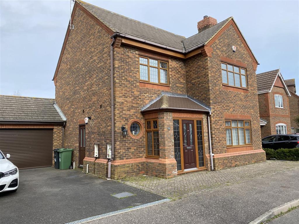 Hazel Grove, BexhillOnSea 6 bed detached house £415,000