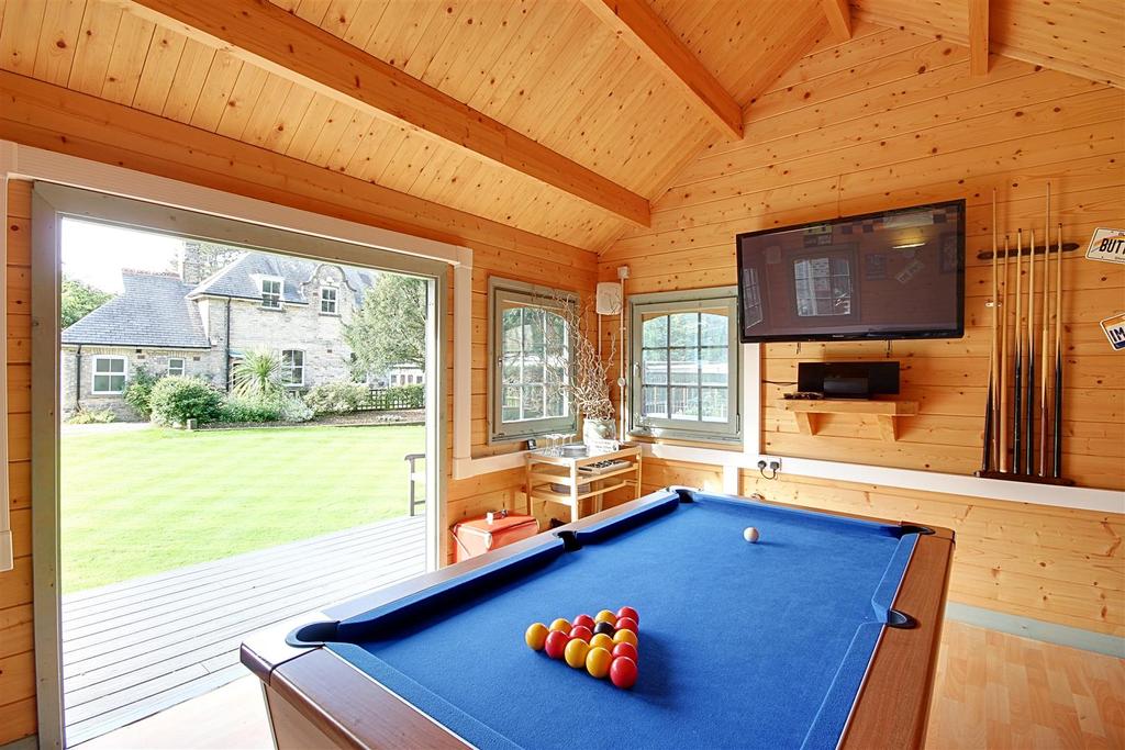 Summer House