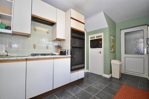 23 Bloomfield Close, Taunton, TA1 2EN