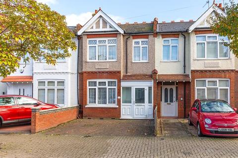 21 Beverley Road, New Malden, KT3 4AW