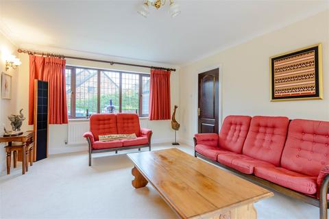 5 Alder Close, Hollywood, Birmingham, B47 5RA