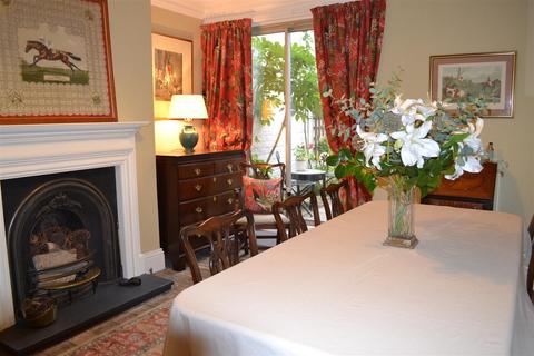 133 Bargates, Leominster, HR6 8QS