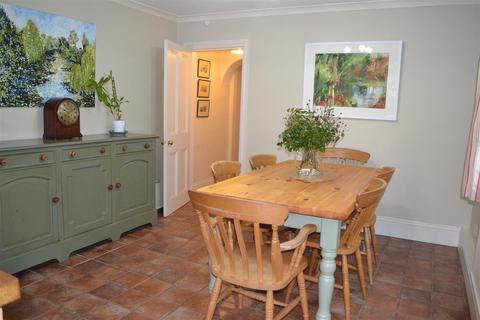 133 Bargates, Leominster, HR6 8QS