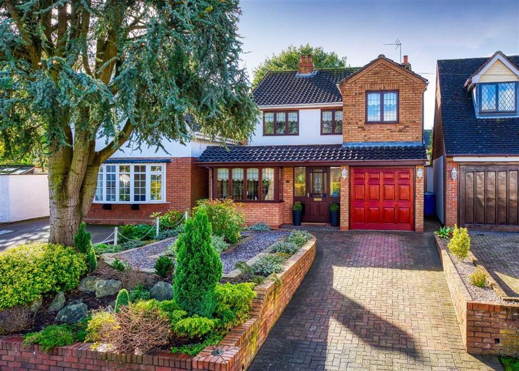 29, Newport Street, Brewood, Stafford, ST19 3 bed detached house £435,000