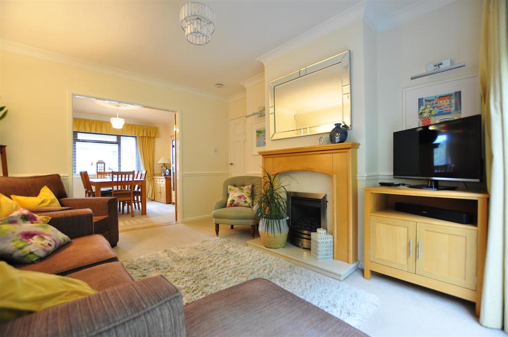Sherbourne Road, Cradley Heath 5 bed detached house £350,000