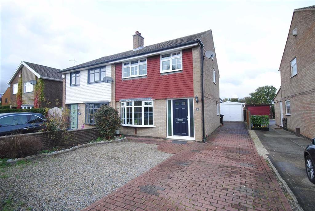 Caernarvon Avenue, Garforth, Leeds... 3 bed semi-detached house - £239,995